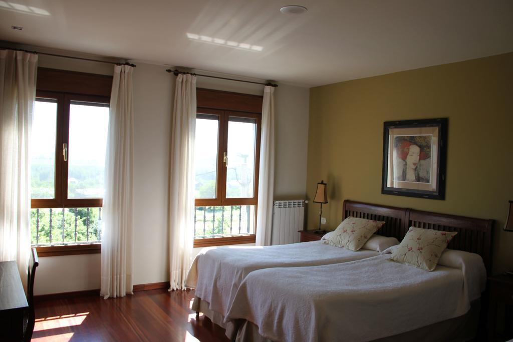 Villa Mencia Corullon Room photo